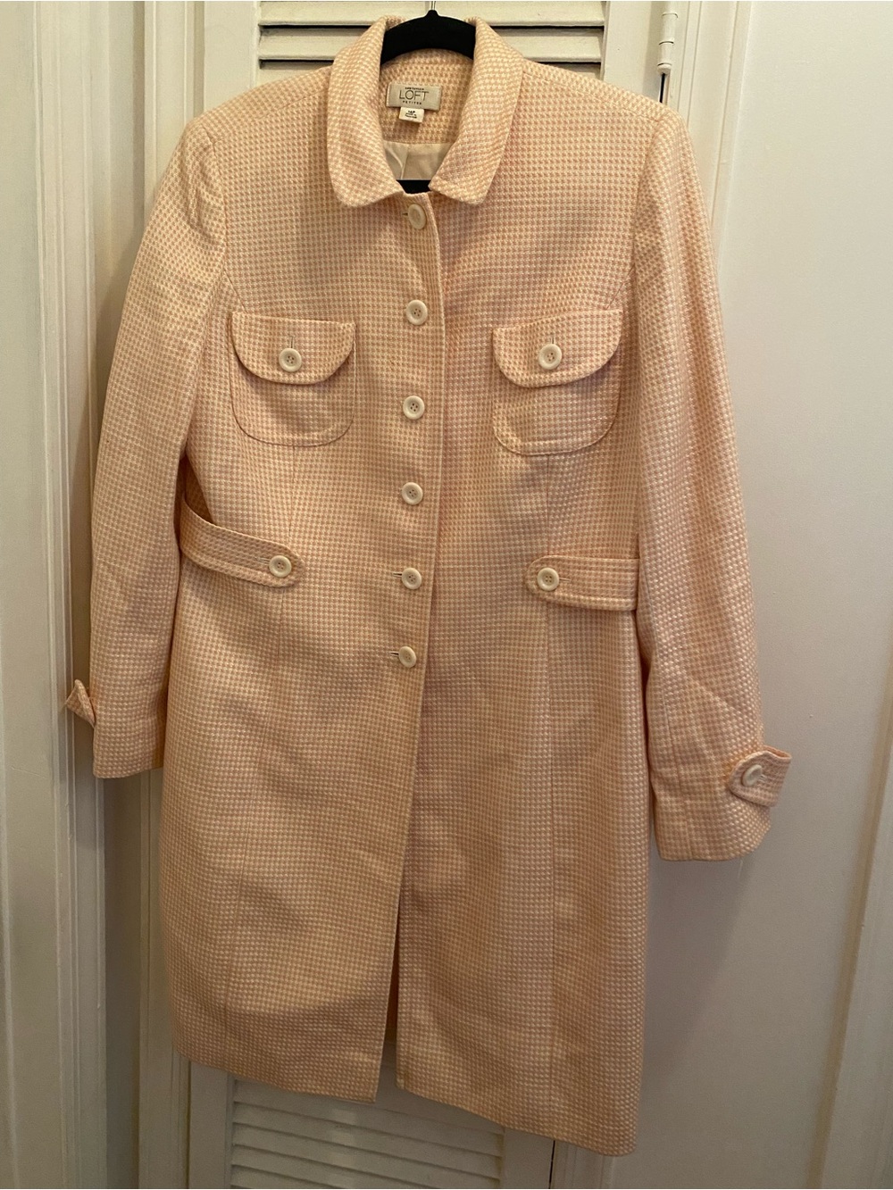 Ann Taylor Loft Women's Cream Pink Textured Button-Front Coat